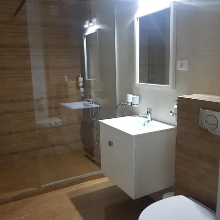 W&b * Năvodari